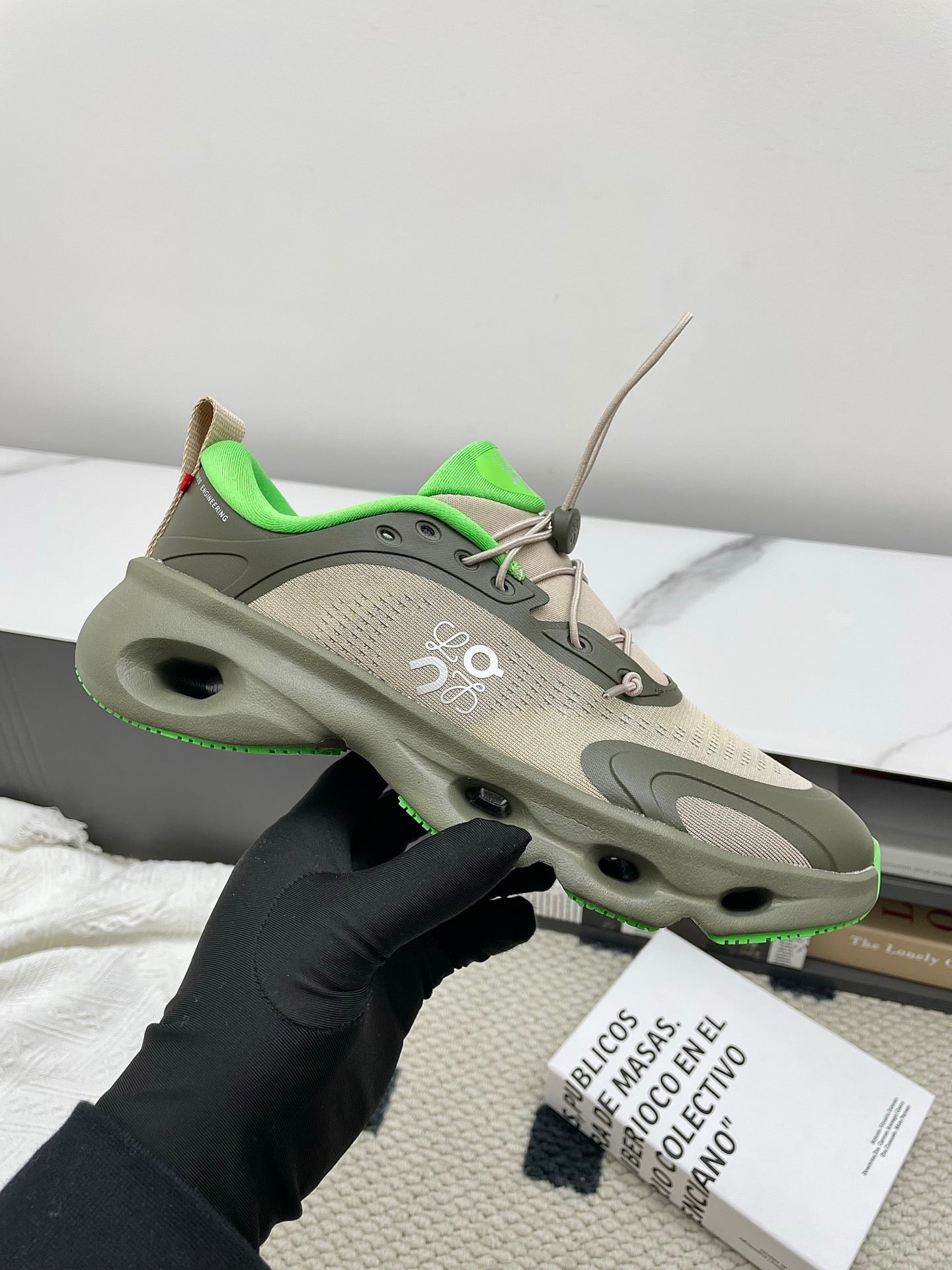 L2-Sneakers