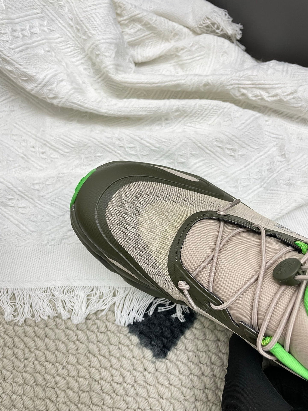 L2-Sneakers