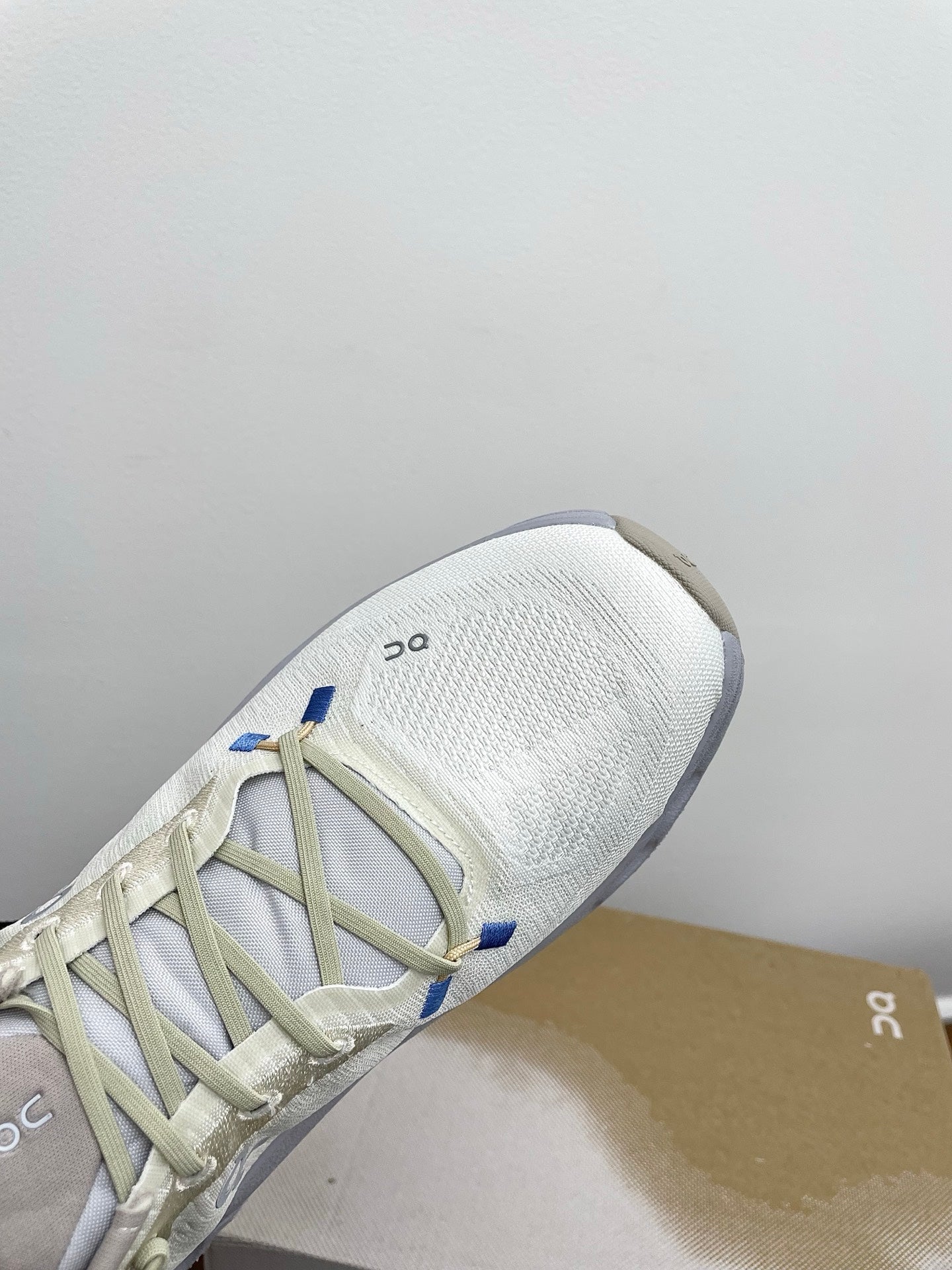 L2-Sneakers