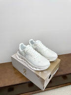 L2-Sneakers