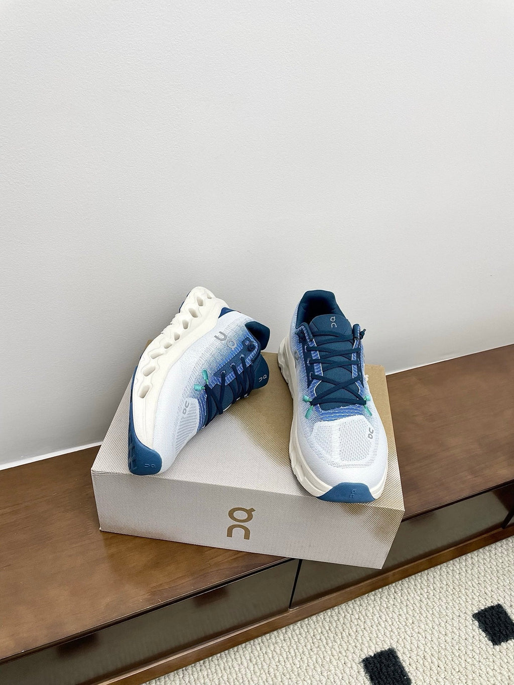 L2-Sneakers