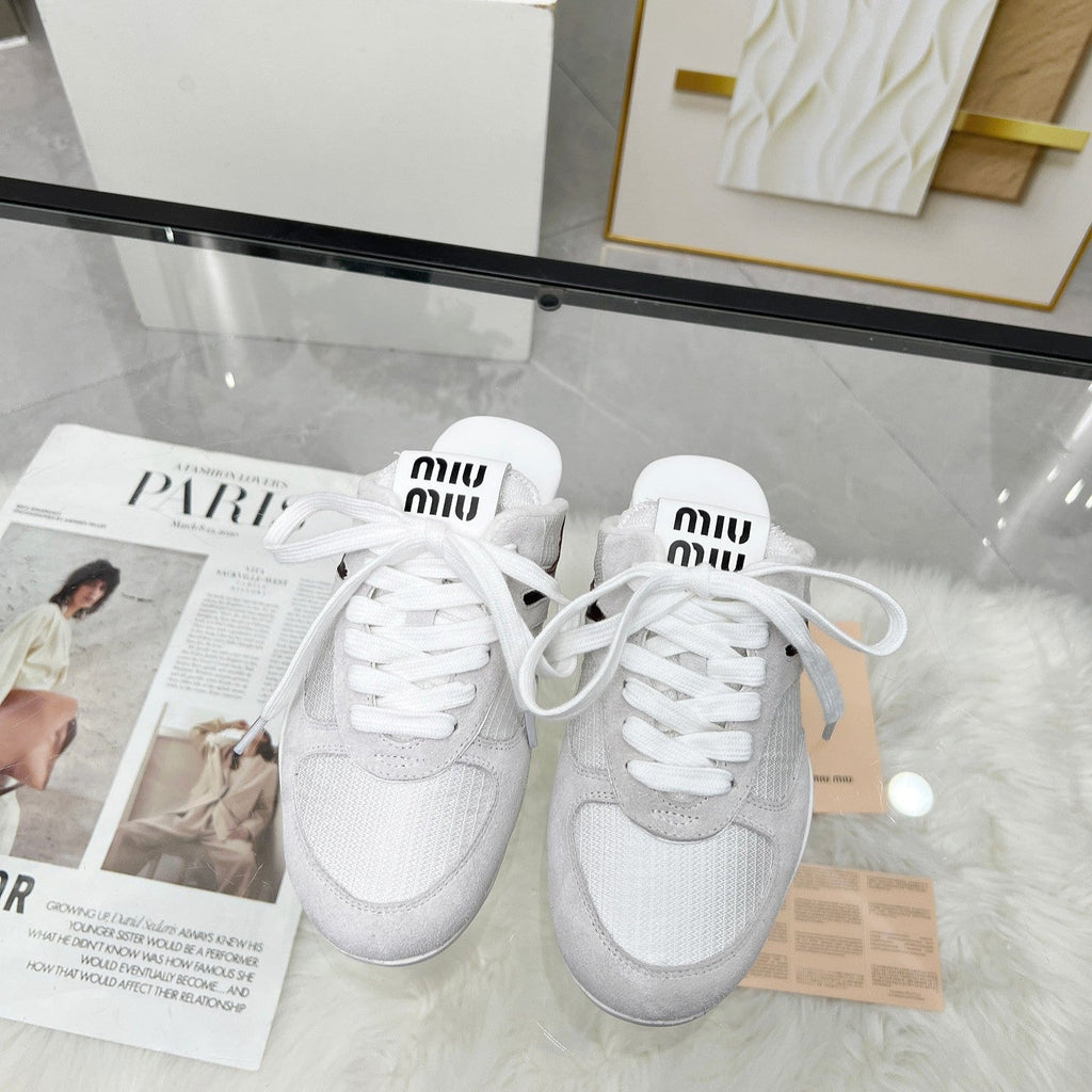 M-Sneakers