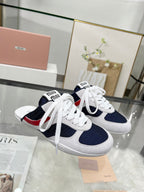 M-Sneakers
