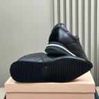 M-Sneakers