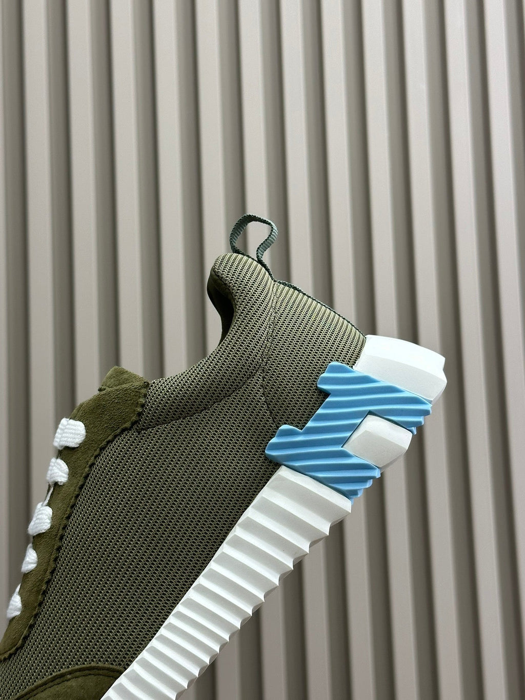 A-Sneakers
