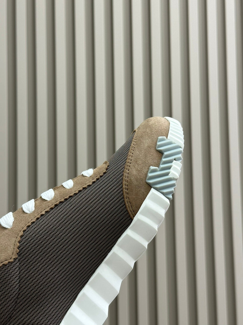 A-Sneakers