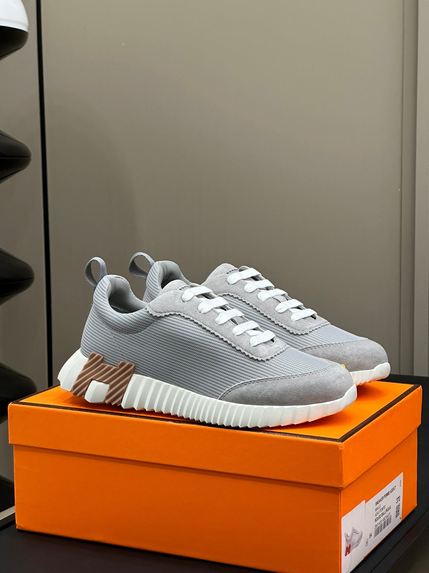 A-Sneakers
