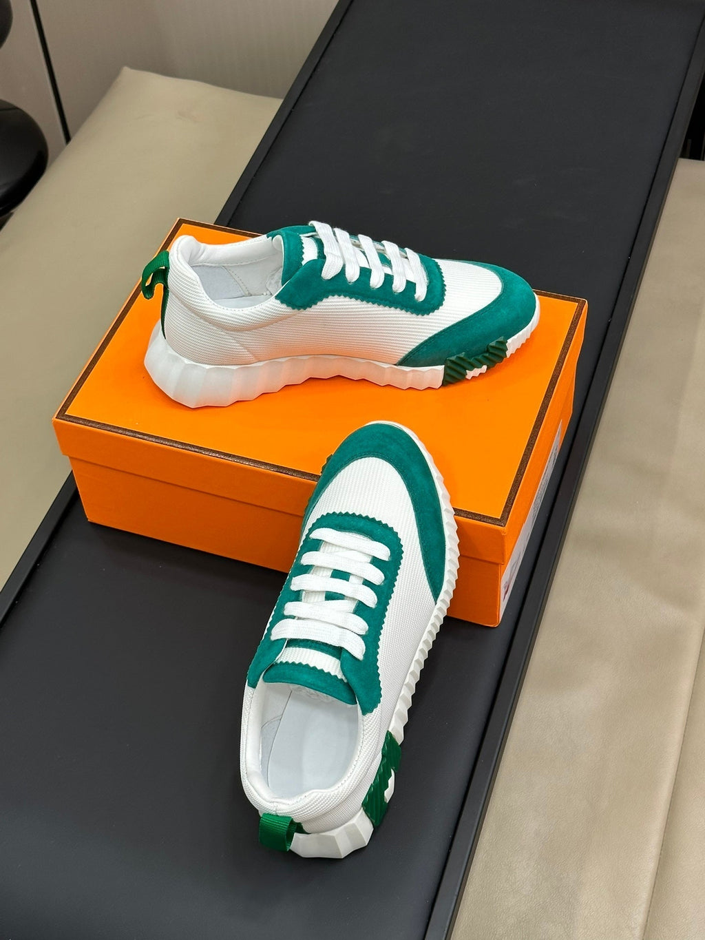 A-Sneakers