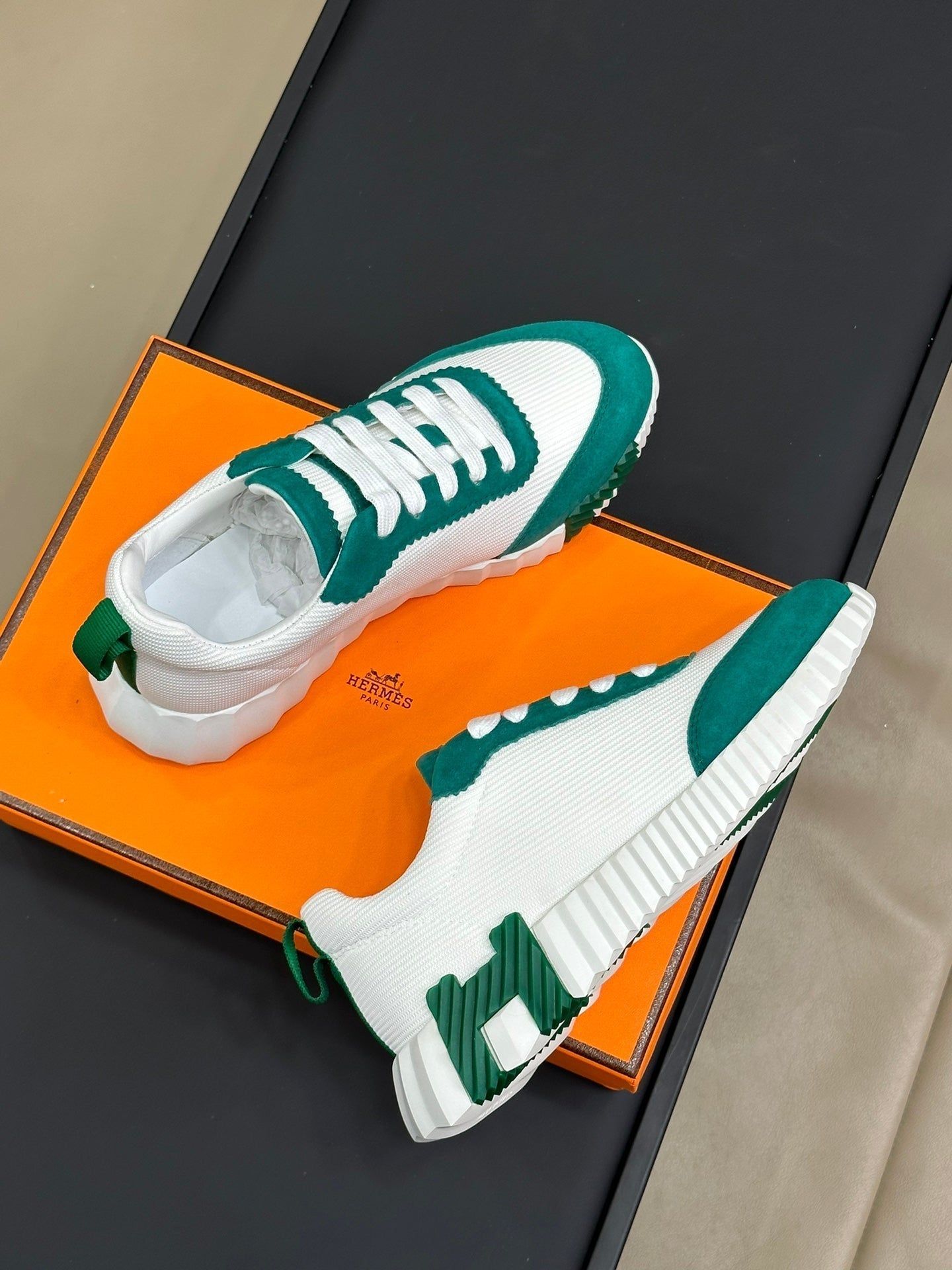 A-Sneakers