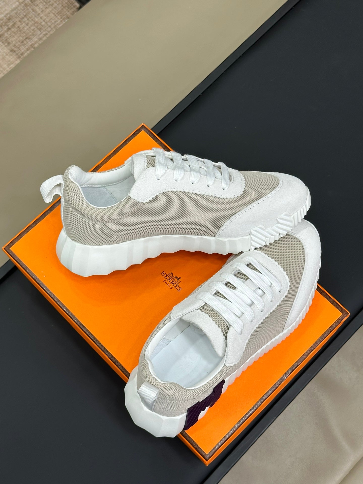 A-Sneakers