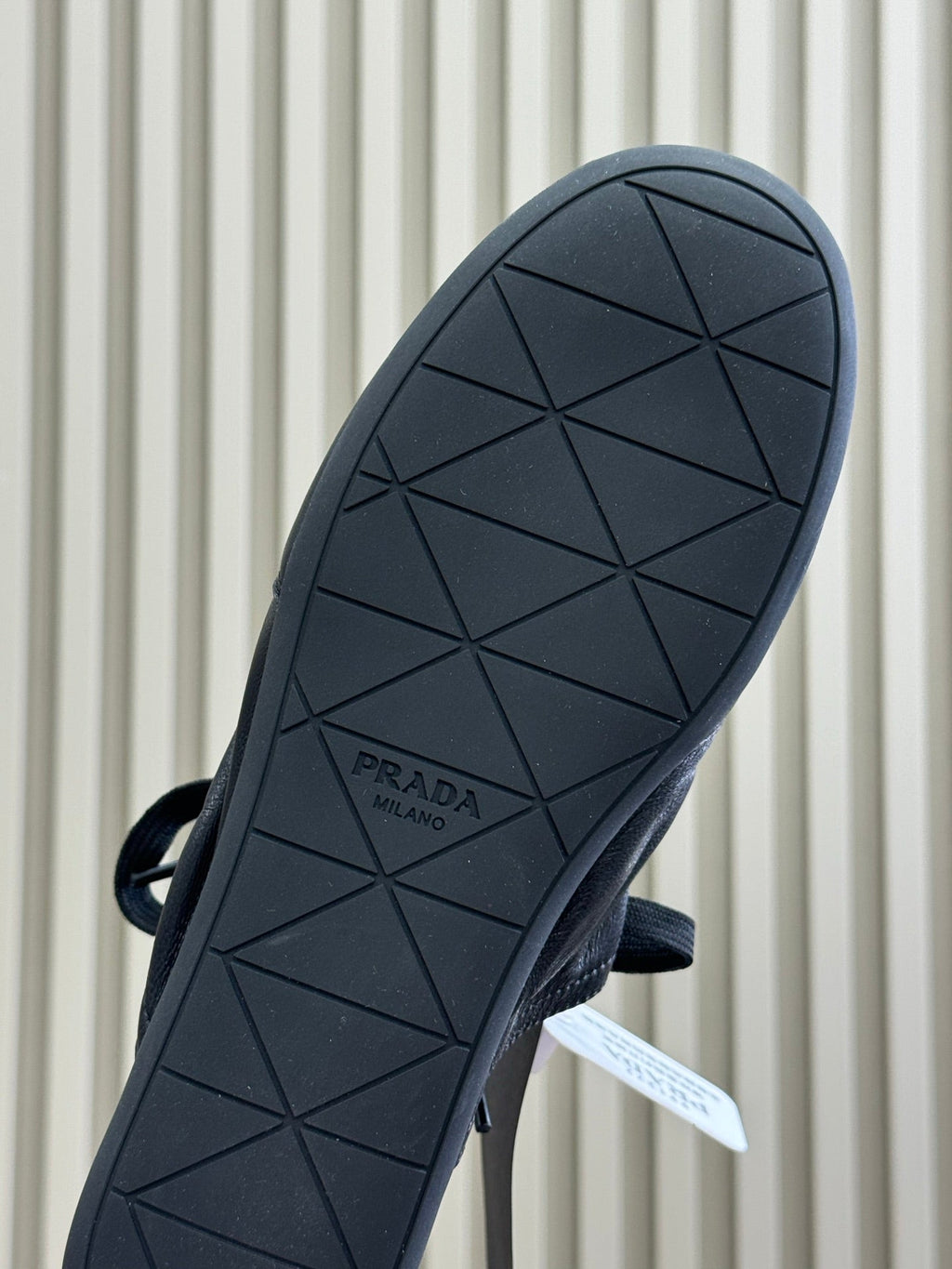 P-Sneakers