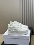 S-Sneakers