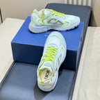 D-Sneakers