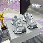 B-Sneakers