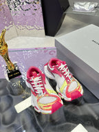 B-Sneakers