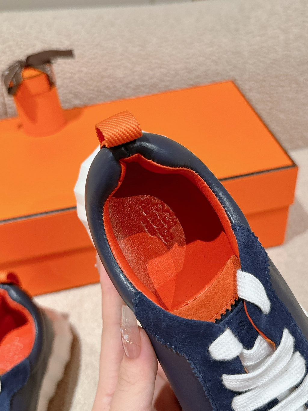 A-Sneakers