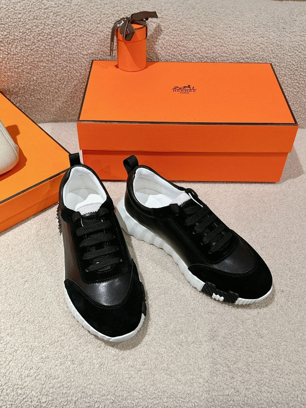 A-Sneakers