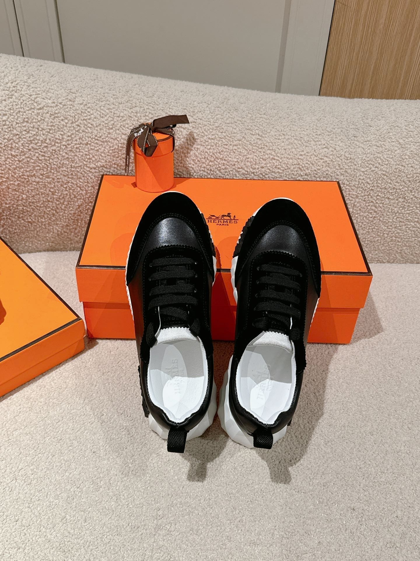 A-Sneakers