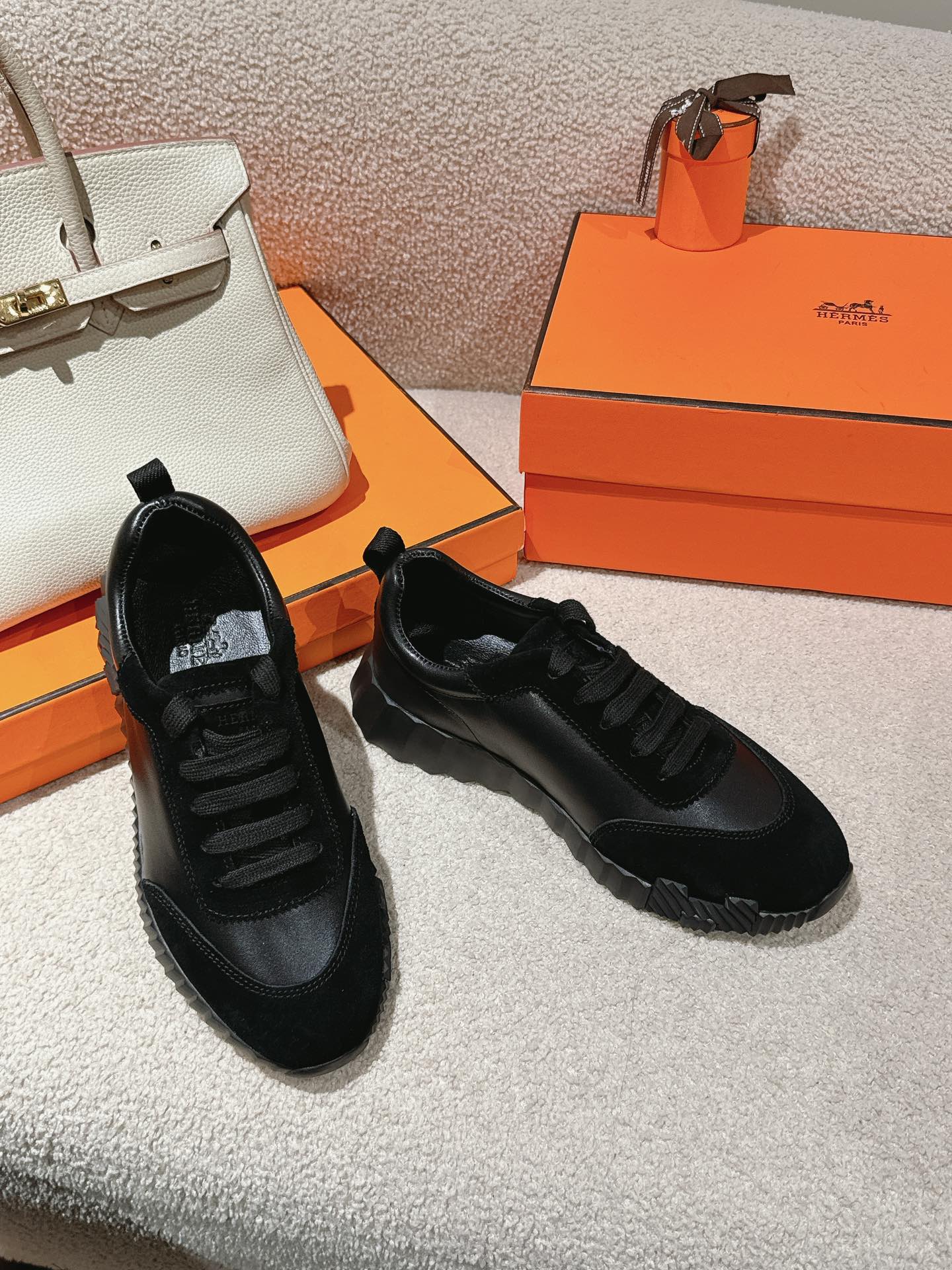 A-Sneakers