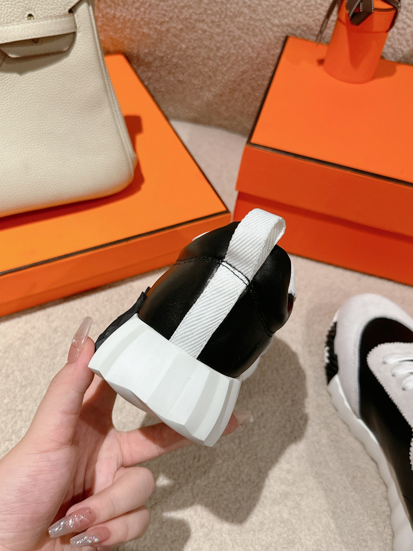 A-Sneakers