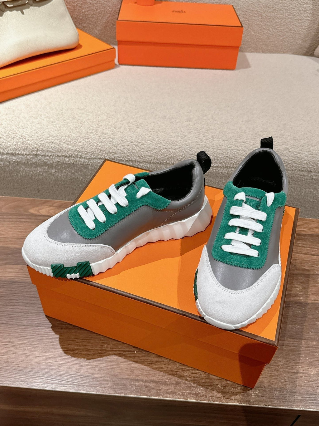 A-Sneakers