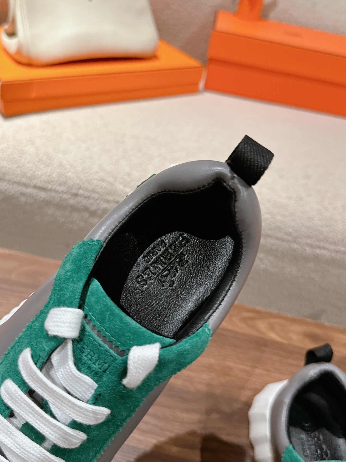 A-Sneakers