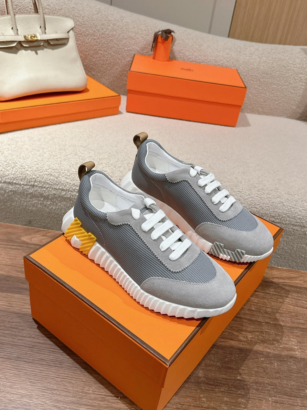 A-Sneakers