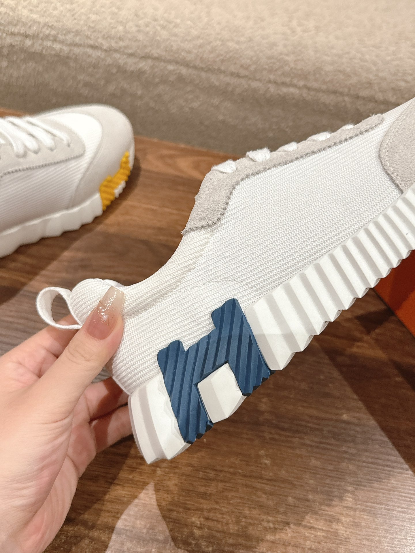 A-Sneakers