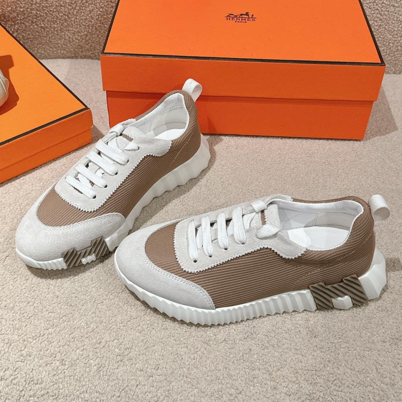A-Sneakers