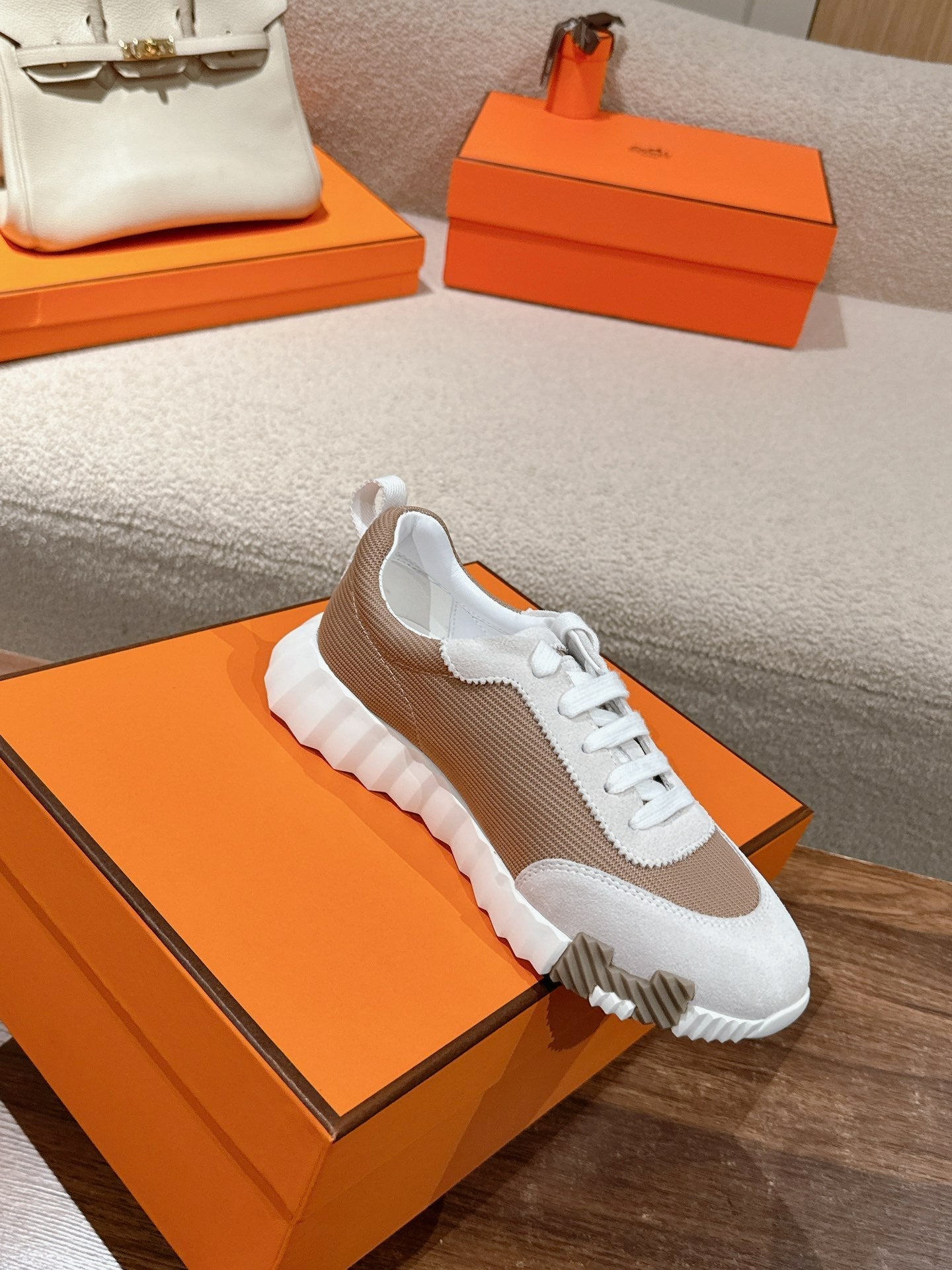 A-Sneakers