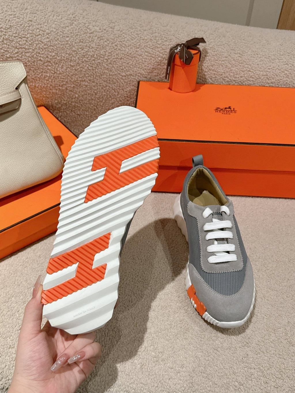 A-Sneakers