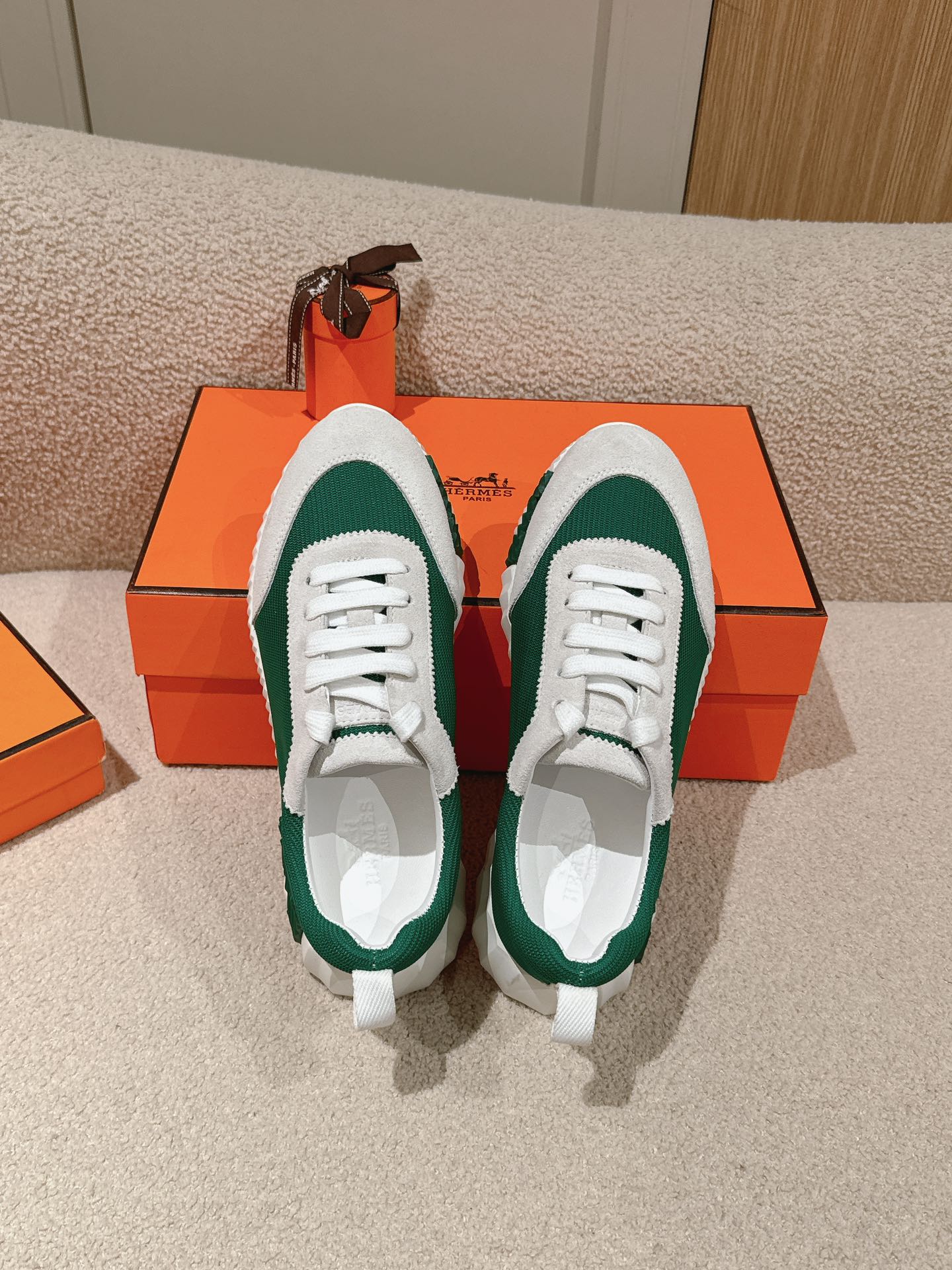 A-Sneakers