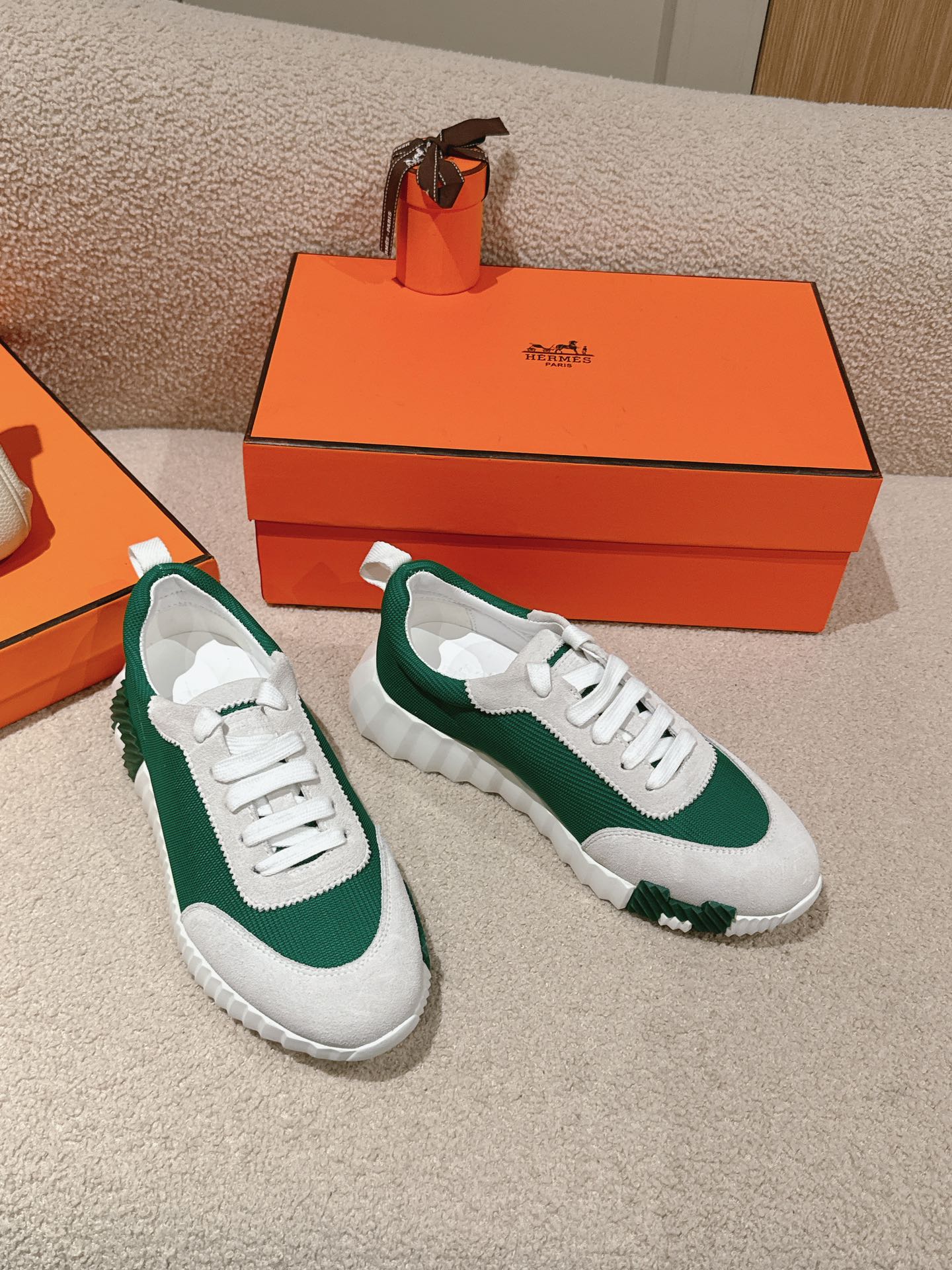 A-Sneakers