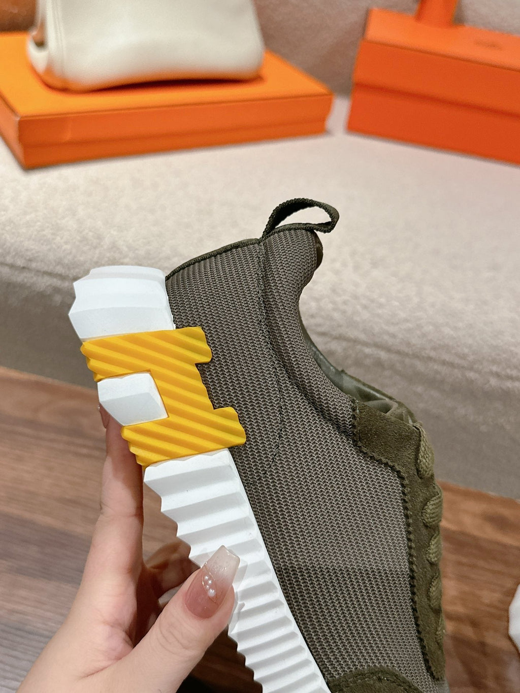 A-Sneakers