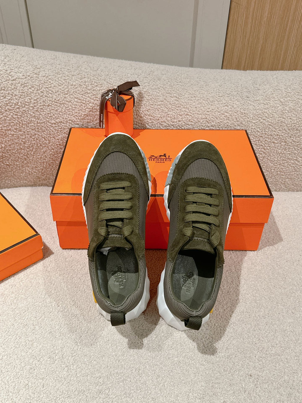 A-Sneakers