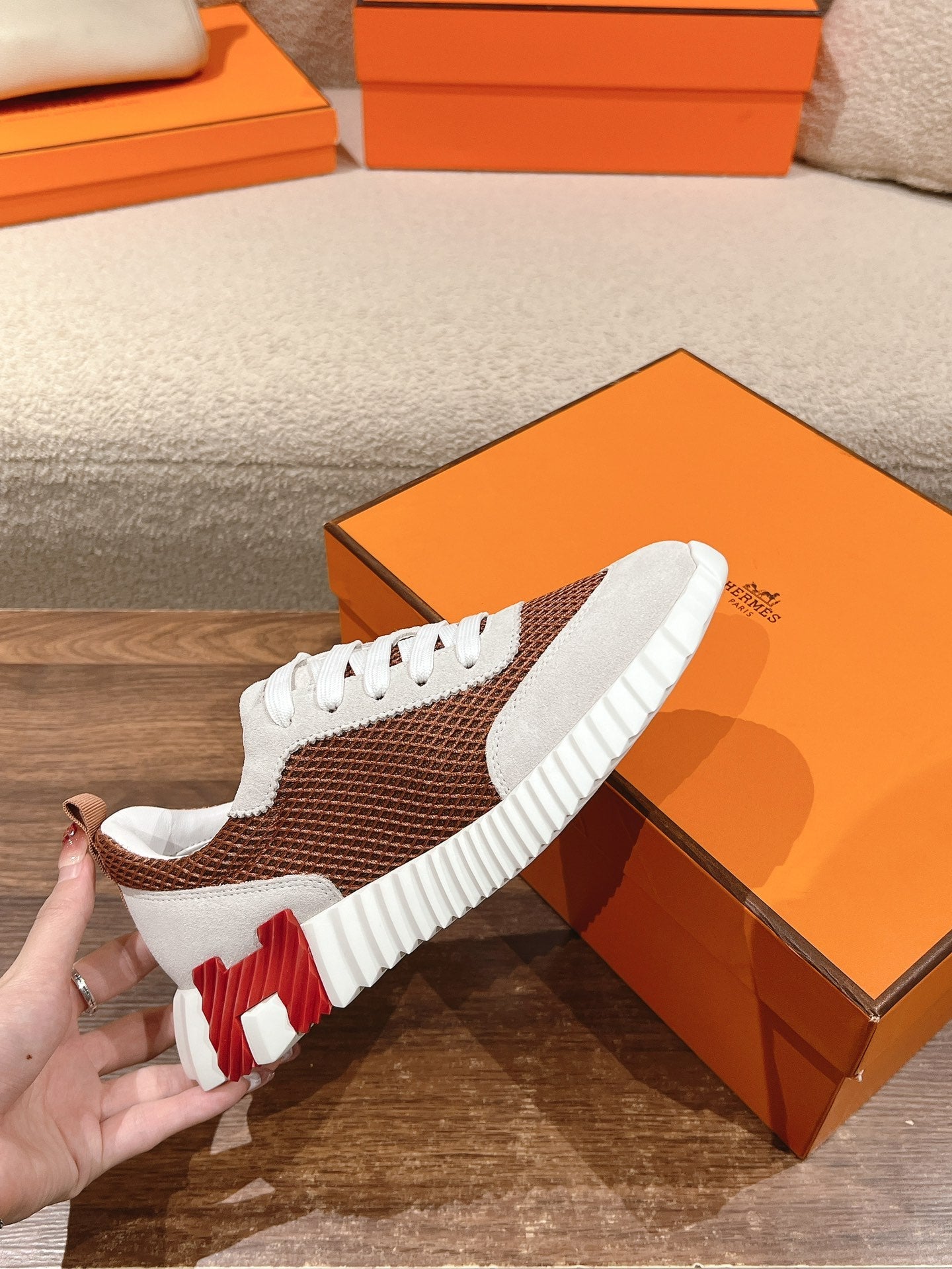 A-Sneakers