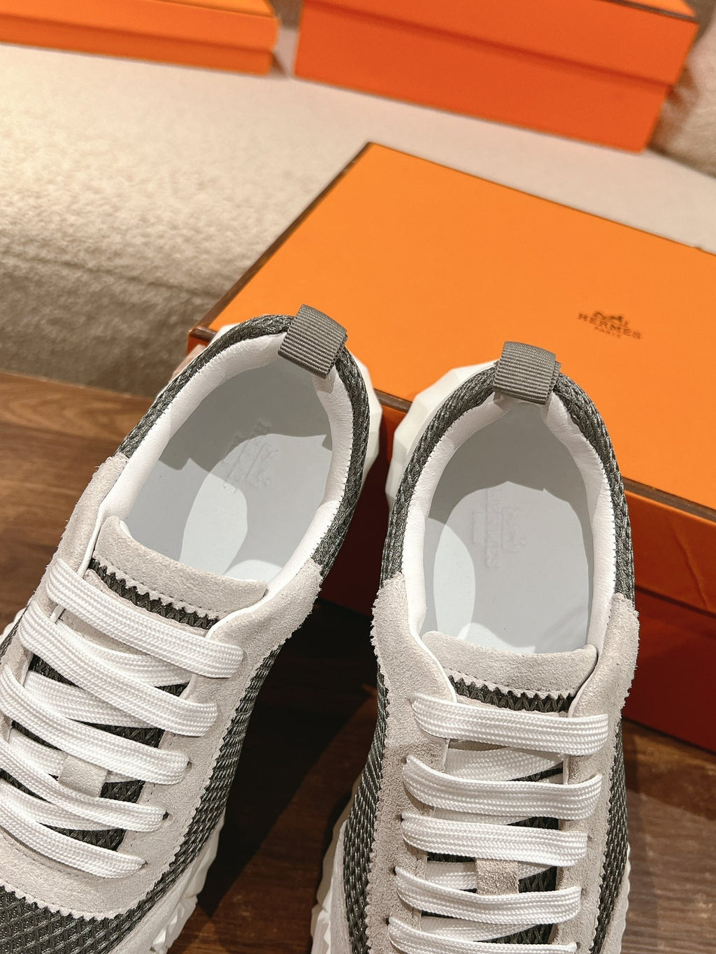 A-Sneakers