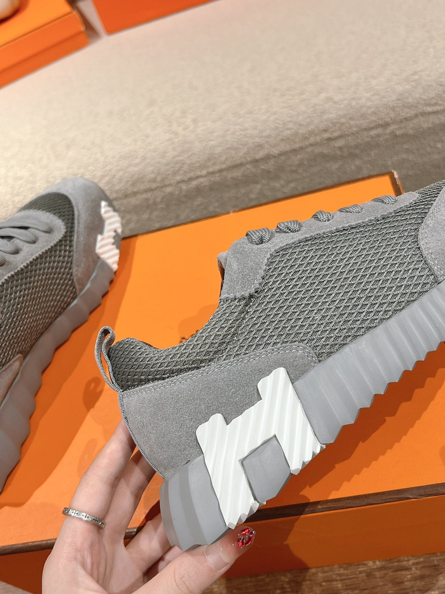 A-Sneakers