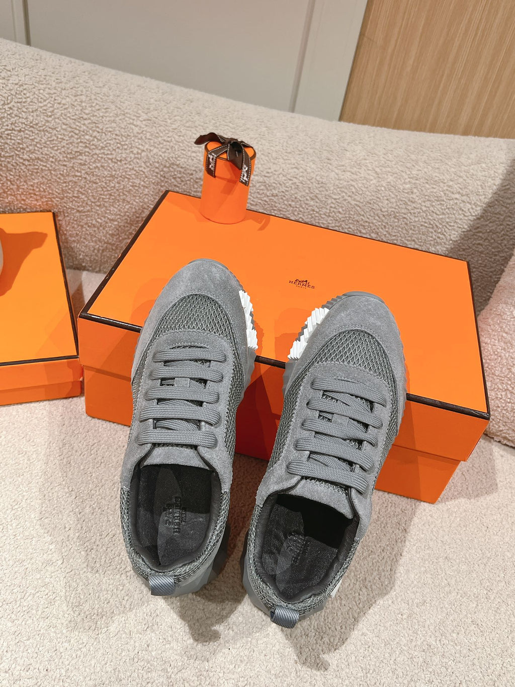 A-Sneakers