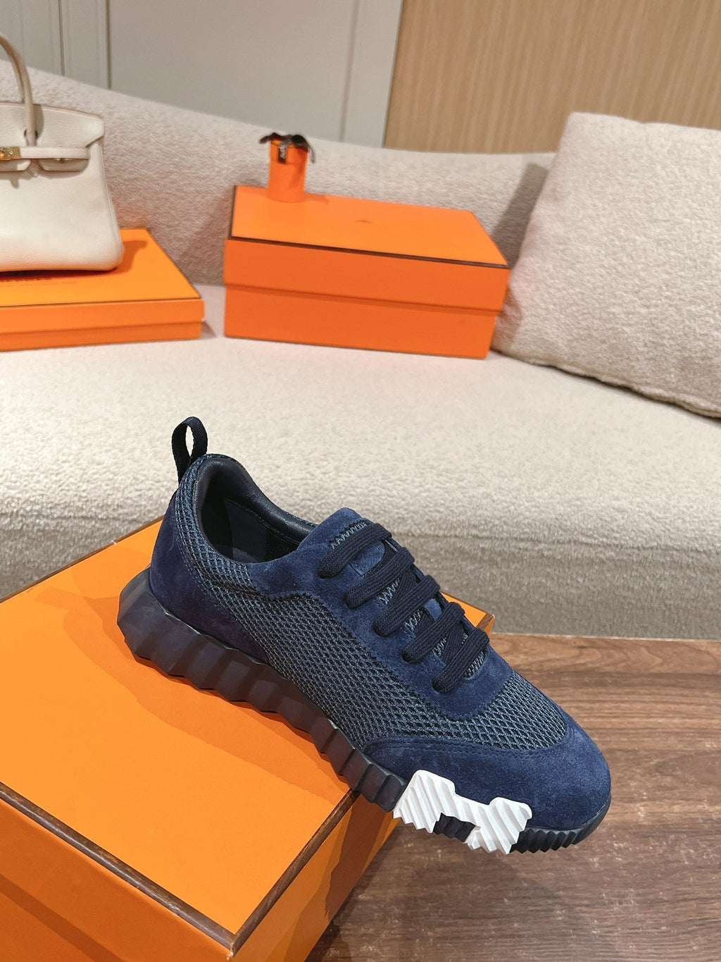 A-Sneakers