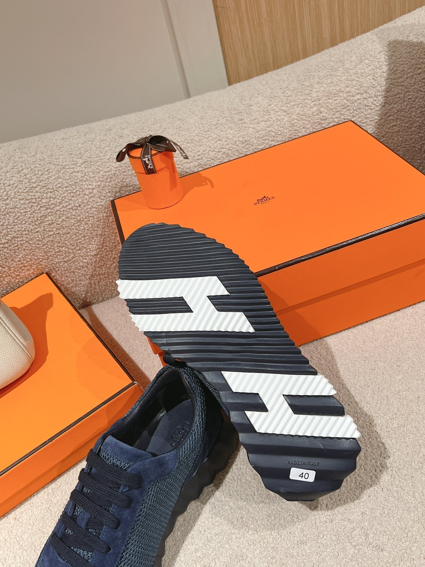 A-Sneakers
