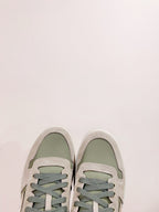 P-Sneakers