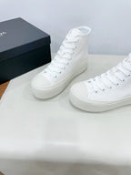 P-Sneakers