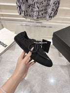 P-Sneakers