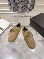 P-Sneakers