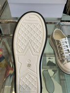 D-Sneakers