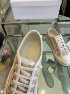 D-Sneakers