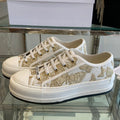 D-Sneakers