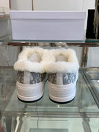 D-Sneakers