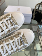 D-Sneakers
